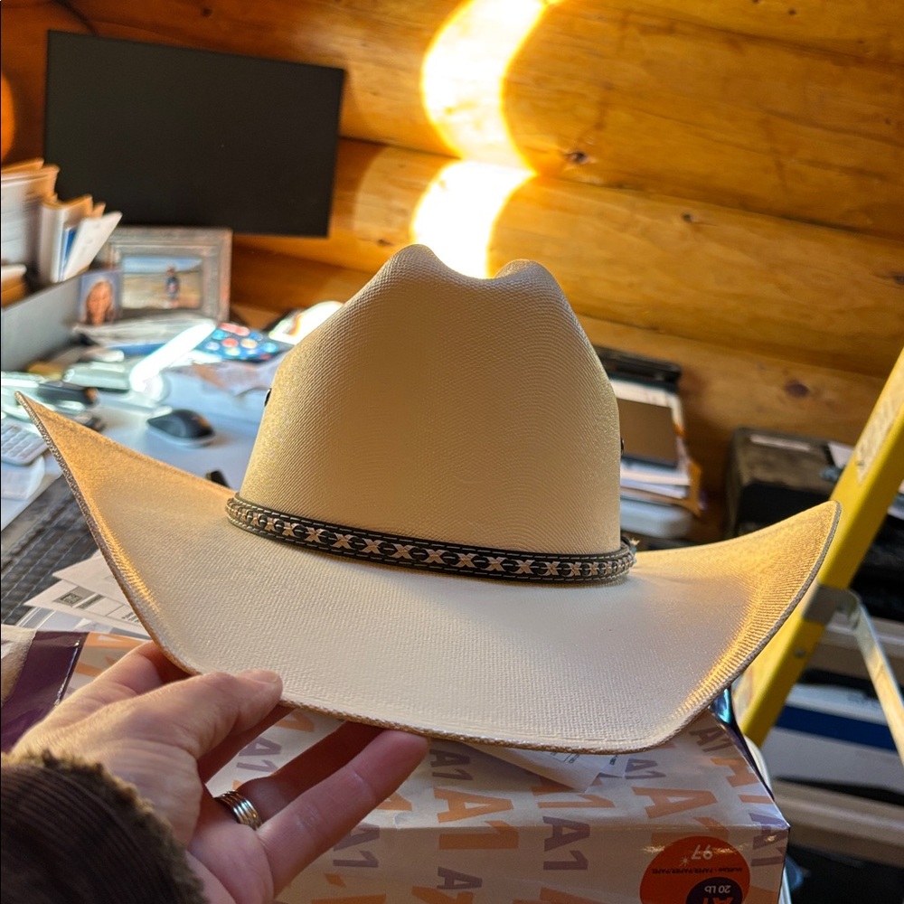 Brand new bullhide cowboy hat